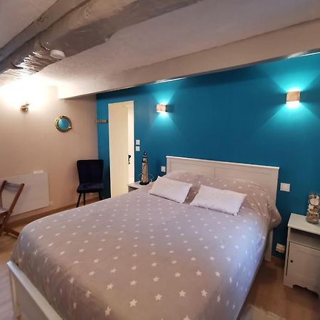 Le Rez De Jardin Apartment Honfleur Ngoại thất bức ảnh