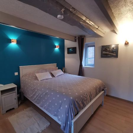 Le Rez De Jardin Apartment Honfleur Ngoại thất bức ảnh