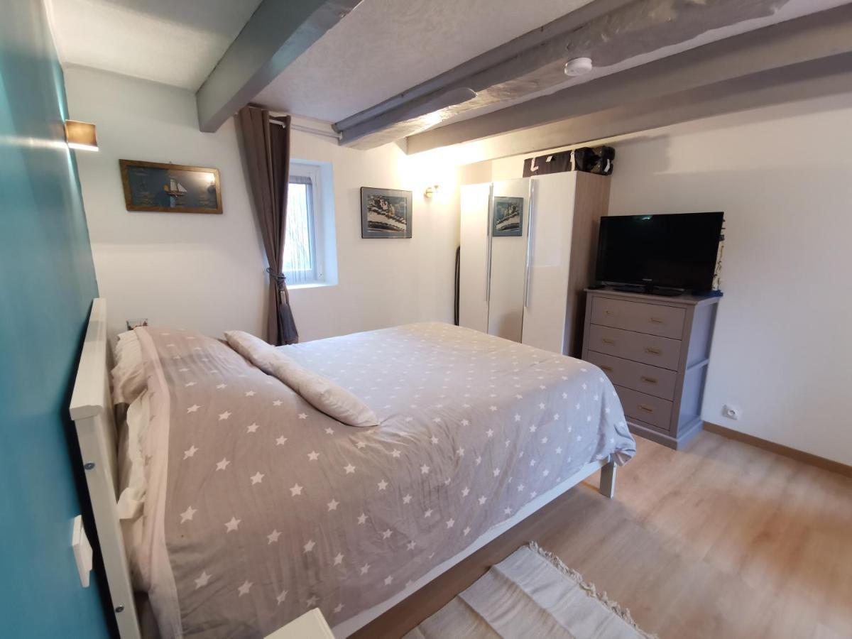 Le Rez De Jardin Apartment Honfleur Ngoại thất bức ảnh