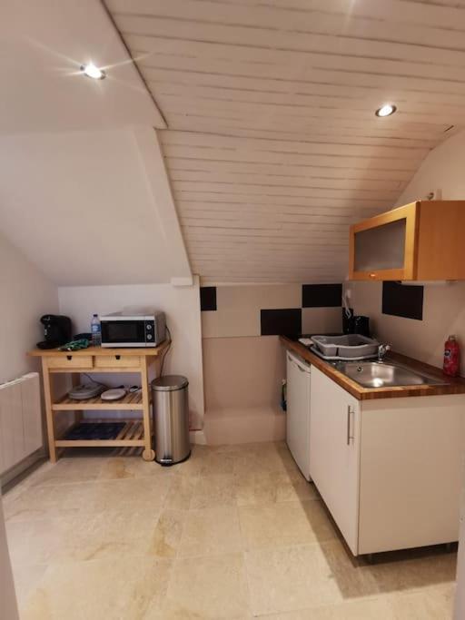 Le Rez De Jardin Apartment Honfleur Ngoại thất bức ảnh