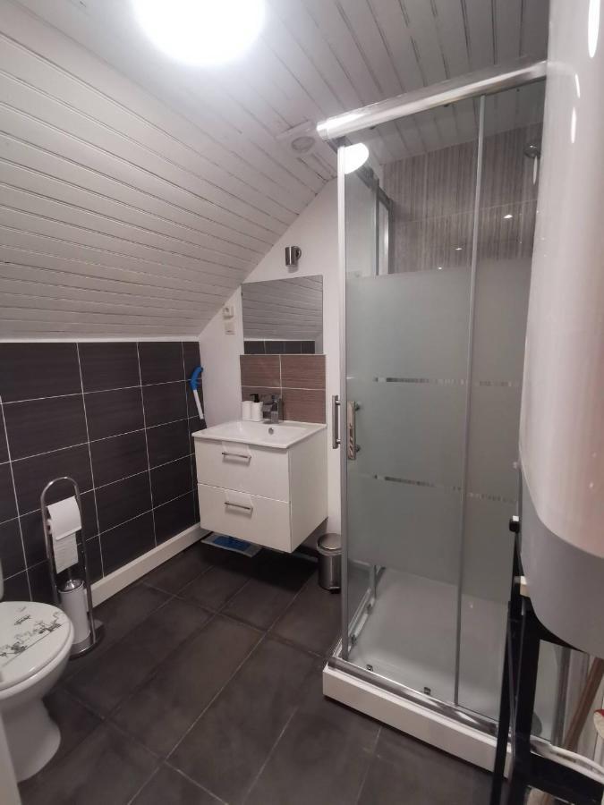 Le Rez De Jardin Apartment Honfleur Ngoại thất bức ảnh